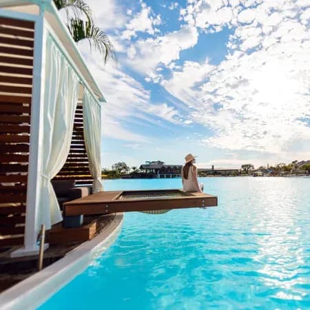 H62A1760-1copy (2).jpg.webp